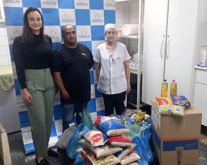 DOAÇÃO:  Jogo Solidário em Vitória Brasil arrecada alimentos para Santa Casa de Jales