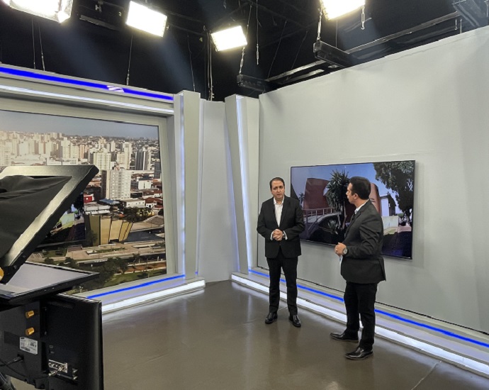 TV: Prefeito Luis Henrique concede entrevista ao programa Balanço Geral da Record TV