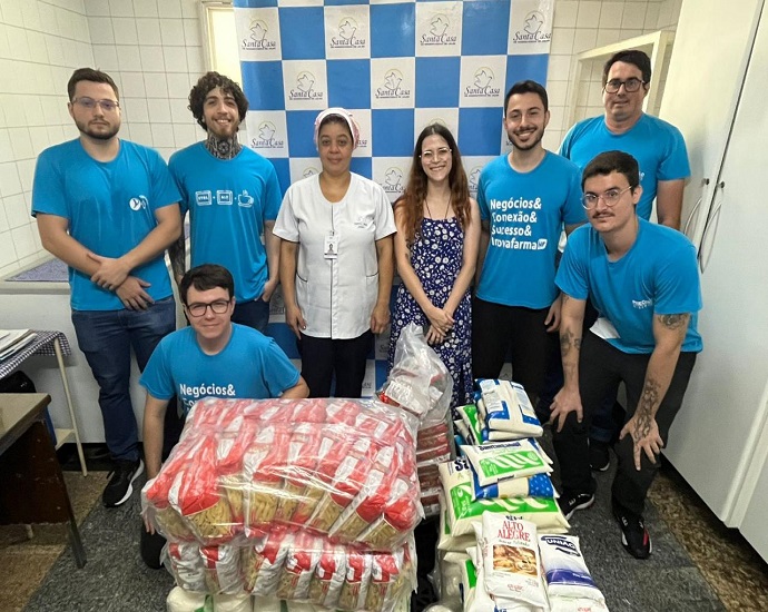 DOAÇÃO: Gincana do Amor da Precisão Sistemas doa mais de meia tonelada de alimentos para Santa Casa de Jales