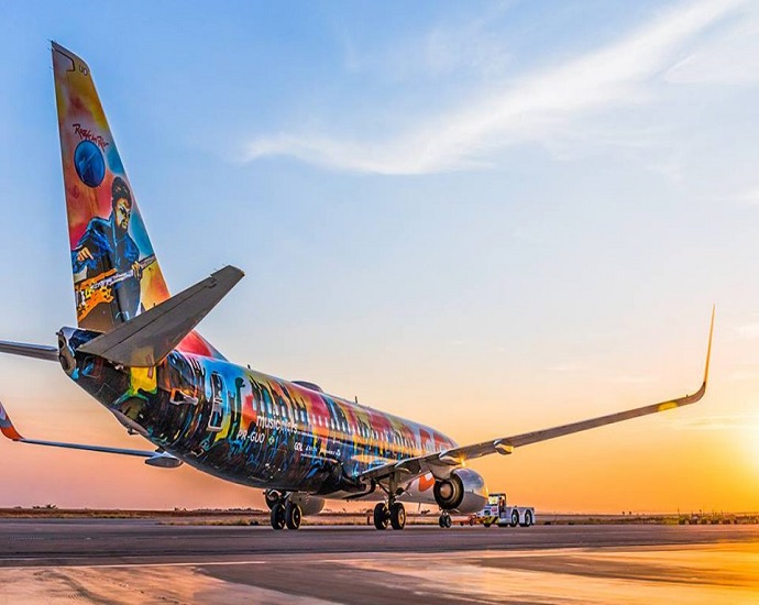 NAS ALTURAS: artista cego cria pintura para avião da Gol inspirado no Rock in Rio